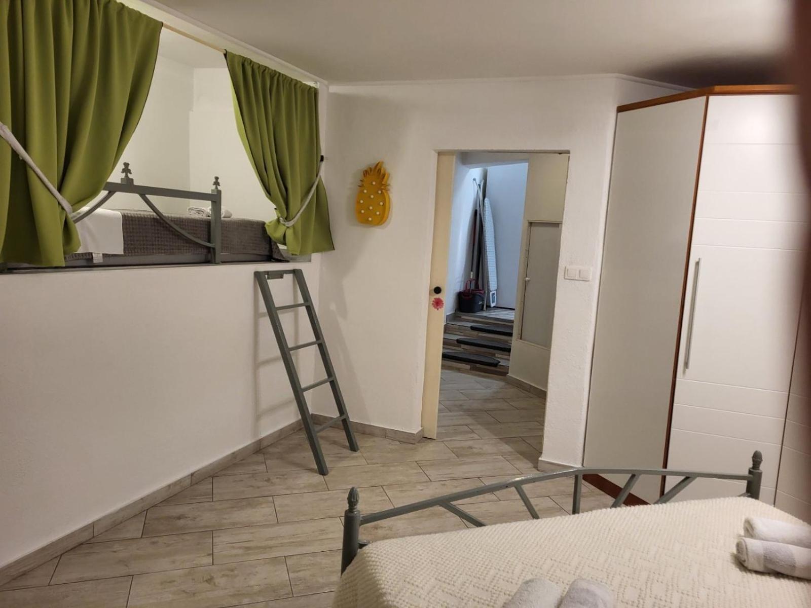 Holiday House With A Parking Space Novi Vinodolski - 17533 Стая снимка